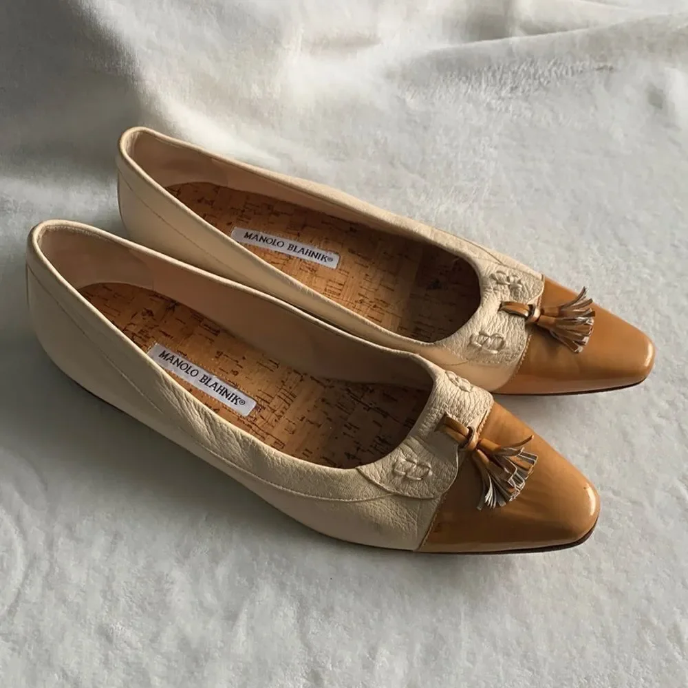 MANOLO Blahnik Colorblock pattern tassel ballet flats